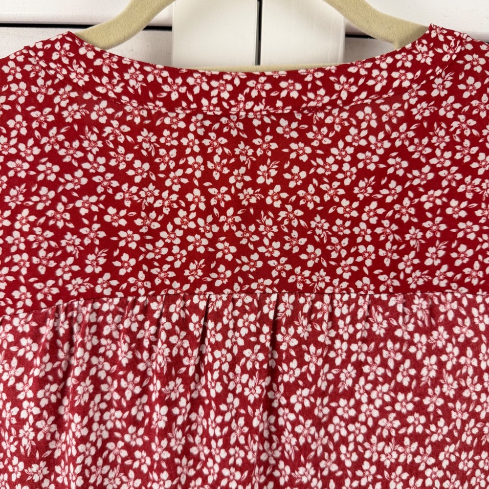 LOFT Sleeveless Blouse Women XXL Red Floral Henley Shell Pocket Top - Picture 10 of 16